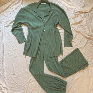 Storets Women's Green Jumpsuit